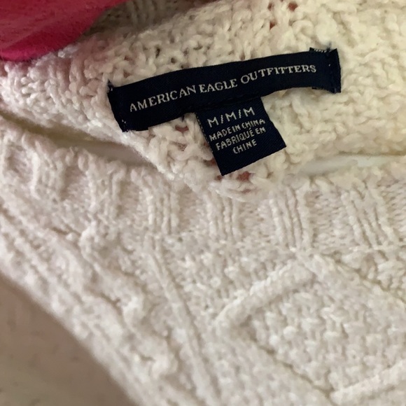 American Eagle Knit - Picture 2 of 4